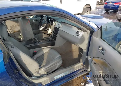 2008 Ford Mustang Gt Deluxe/Gt Premium from USA, damaged, VIN 1ZVHT82H785199863